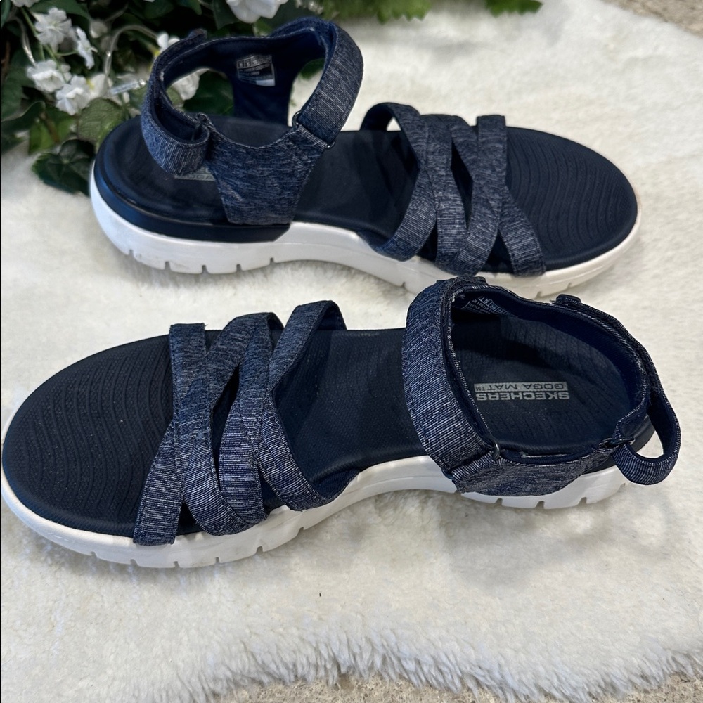 Skecher yoga mat sandals